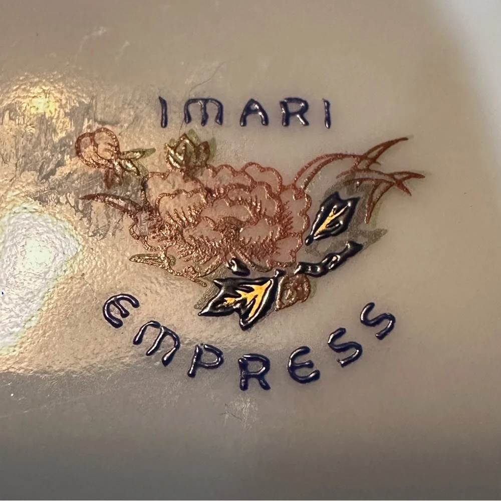Vintage Imari Empress‎ Vase Made in Japan 5.5” Porcelain decor Floral designs